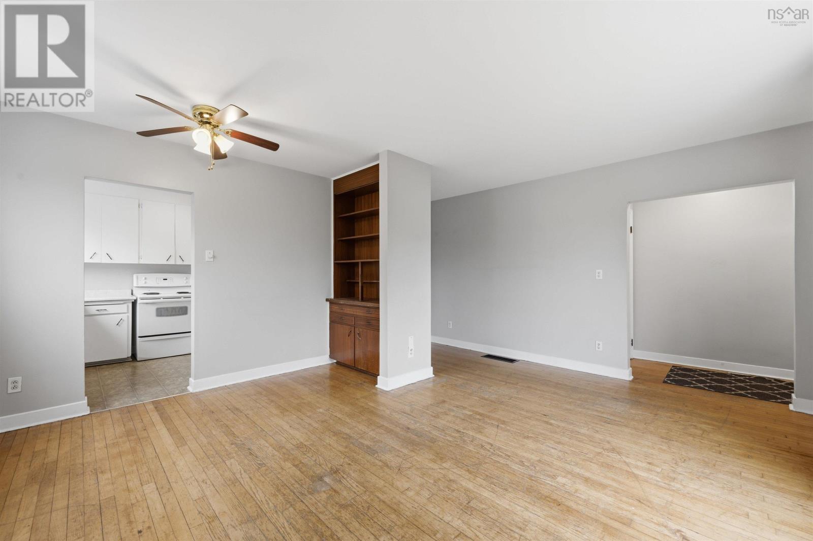 55 & 55 1/2 Glenwood Avenue, Dartmouth, Nova Scotia  B2Y 3G8 - Photo 8 - 202612556