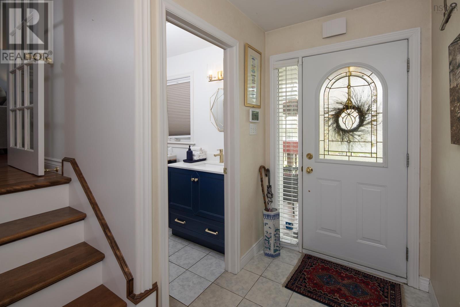 10 Blanchard Crescent, Bedford, Nova Scotia  B4A 4C5 - Photo 7 - 202612565