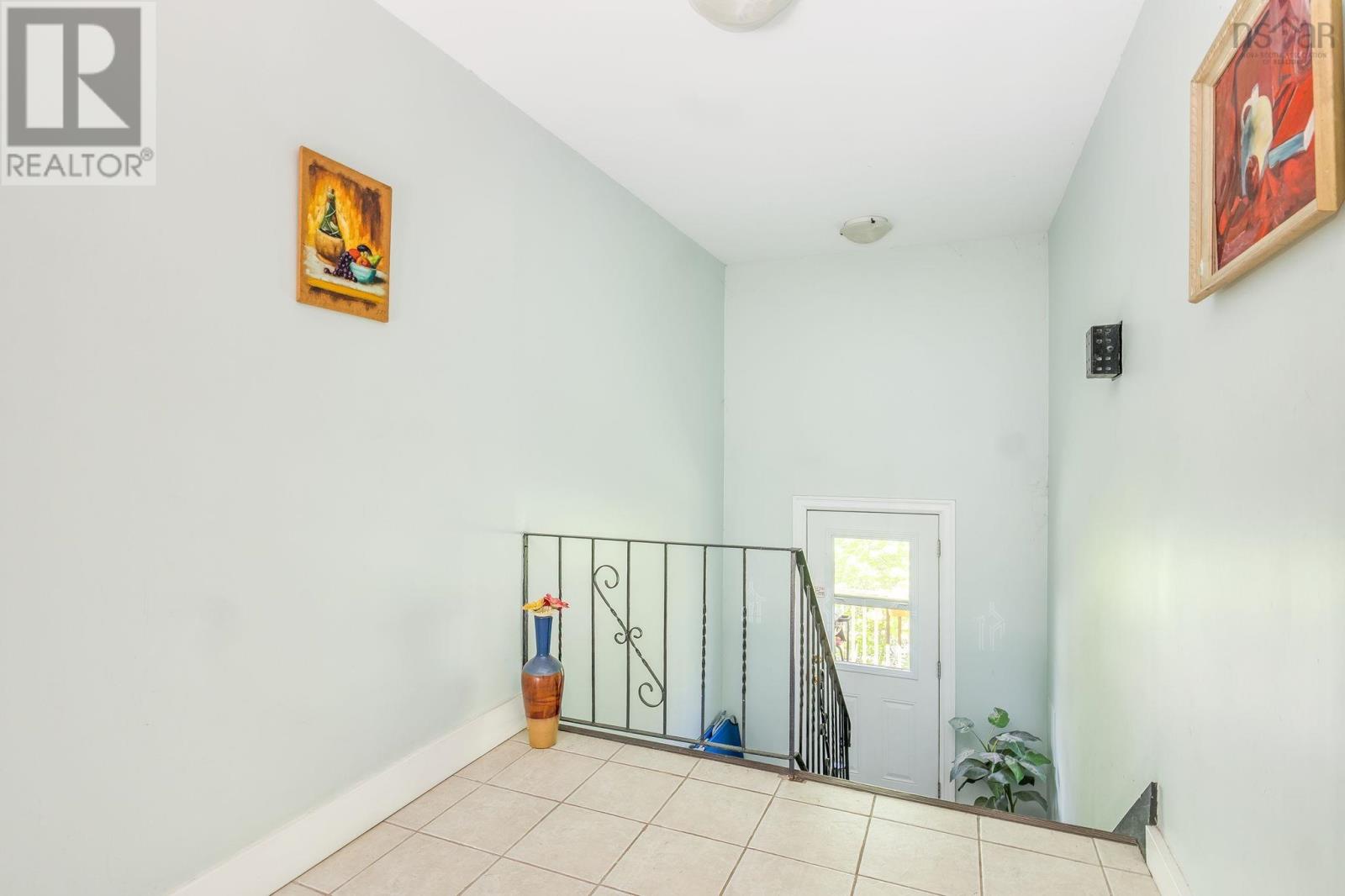 3169 Veith St Street, Halifax, Nova Scotia  B3K 3G9 - Photo 12 - 202612594