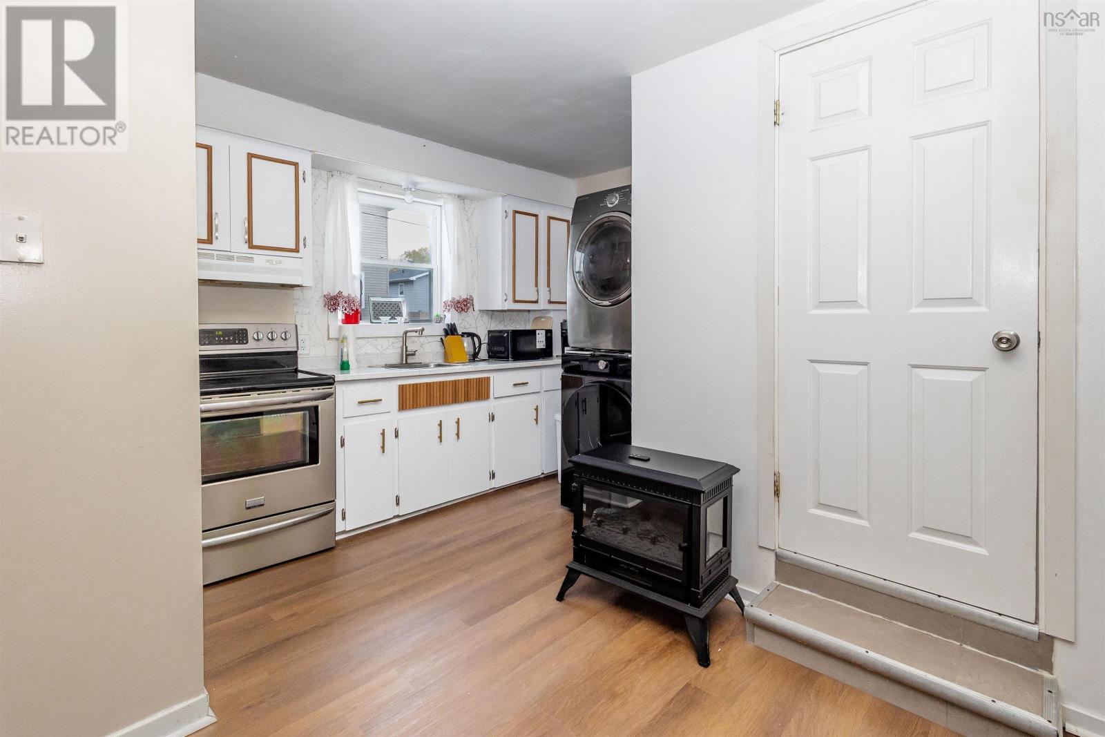 14 Catherine Street, North Sydney, Nova Scotia  B2A 2G7 - Photo 13 - 202612698