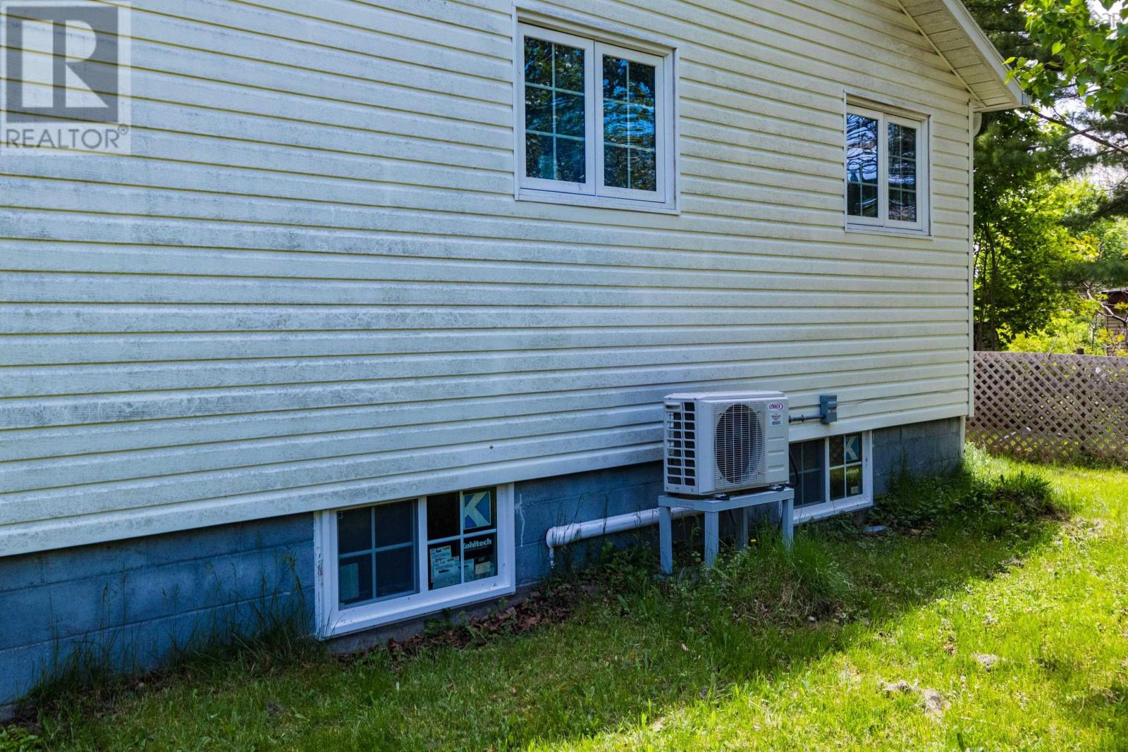 119 Harriet Street, Shelburne, Nova Scotia  B0T 1W0 - Photo 48 - 202612727
