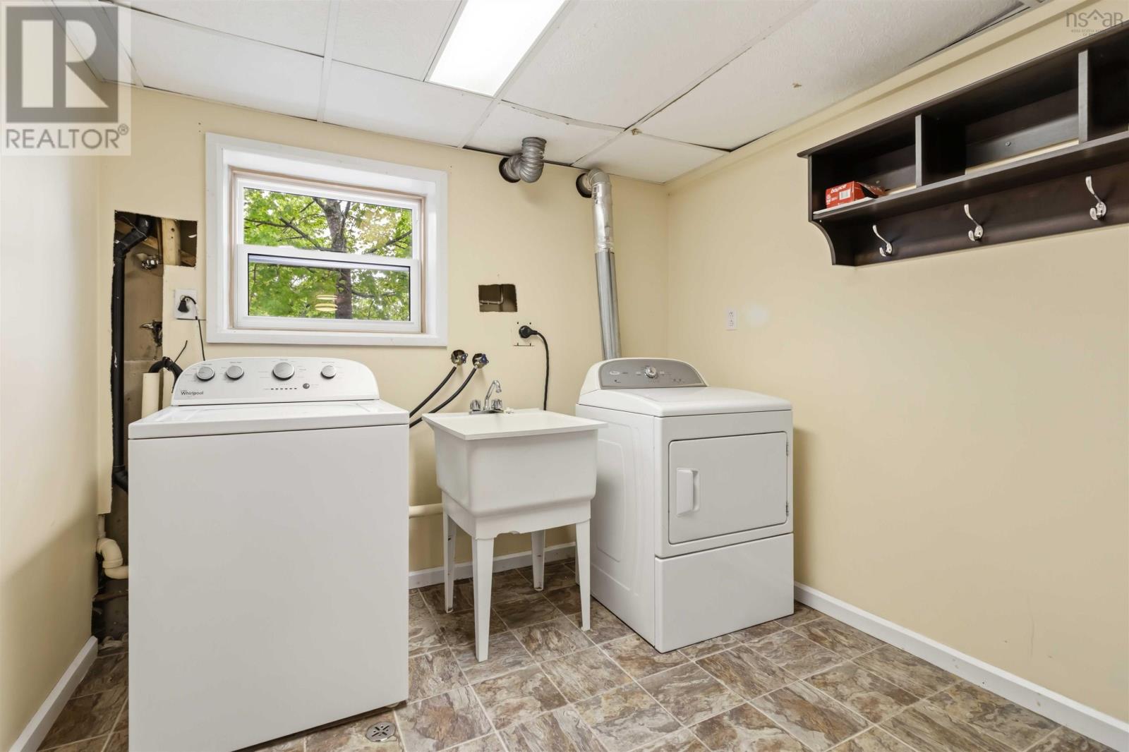 107 Astral Drive, Dartmouth, Nova Scotia  B2V 1B6 - Photo 37 - 202612769