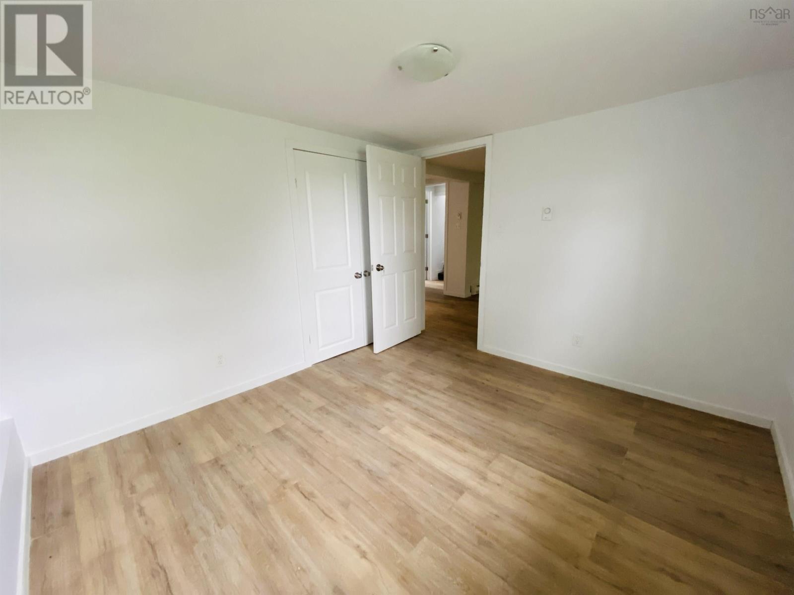 16 Seventh Street, Glace Bay, Nova Scotia  B1A 4K3 - Photo 18 - 202612774