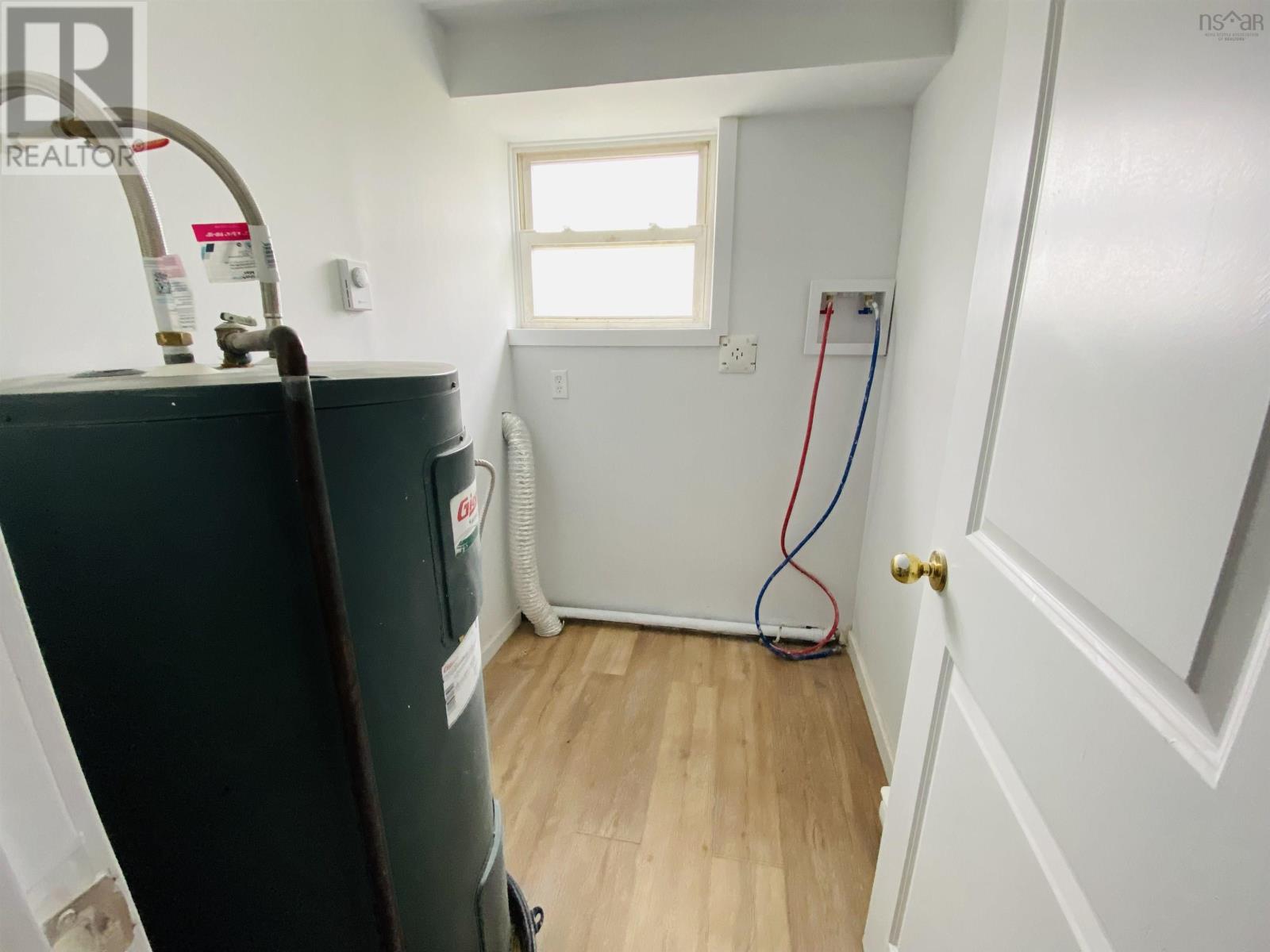 16 Seventh Street, Glace Bay, Nova Scotia  B1A 4K3 - Photo 23 - 202612774