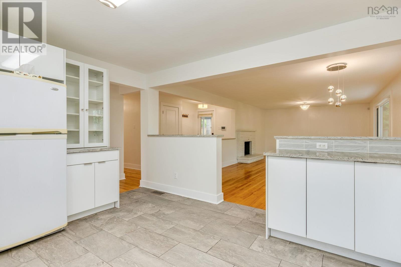 33 Southill Drive, Clayton Park, Nova Scotia  B3M 2X9 - Photo 12 - 202612786