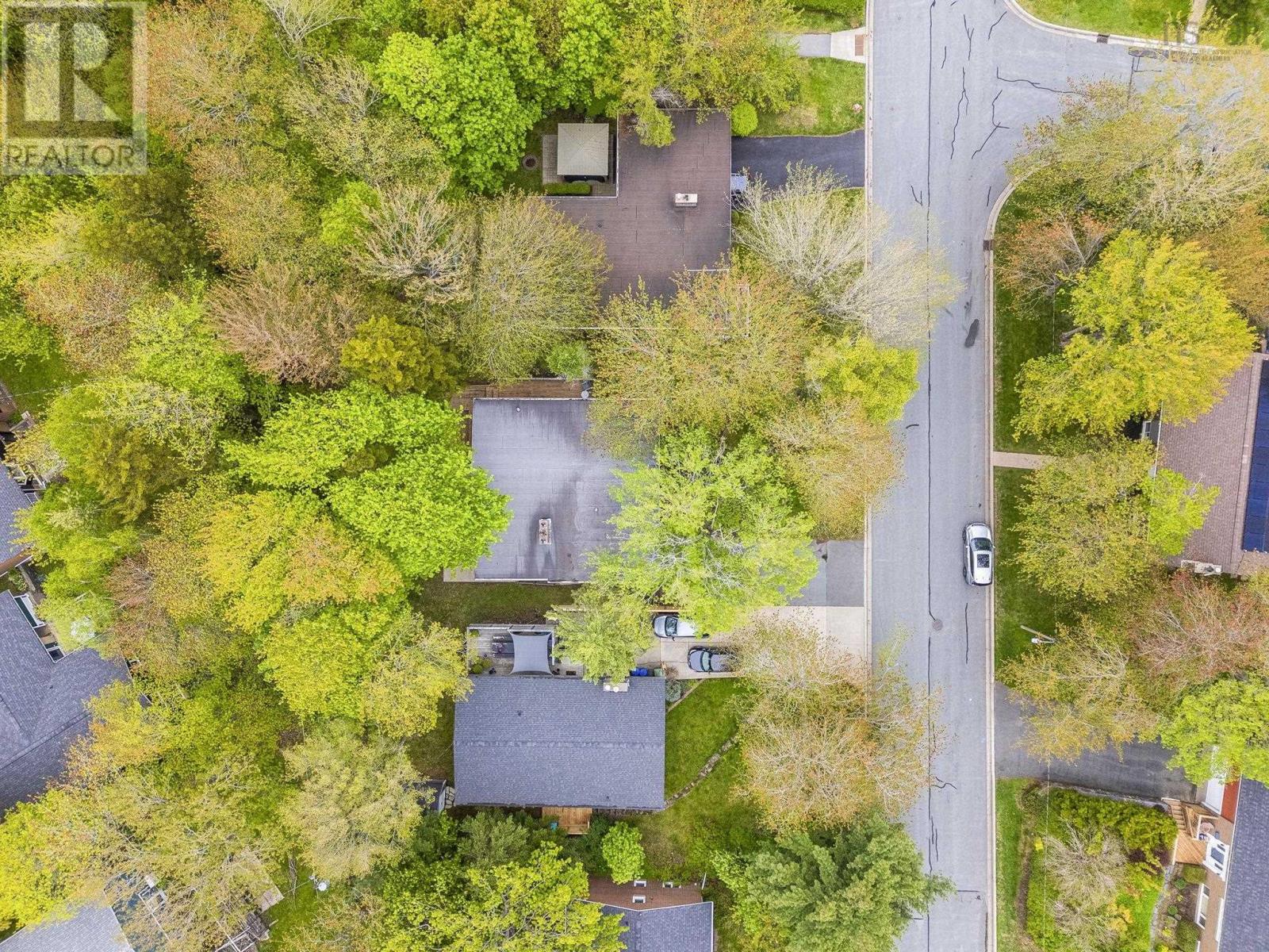 33 Southill Drive, Clayton Park, Nova Scotia  B3M 2X9 - Photo 4 - 202612786