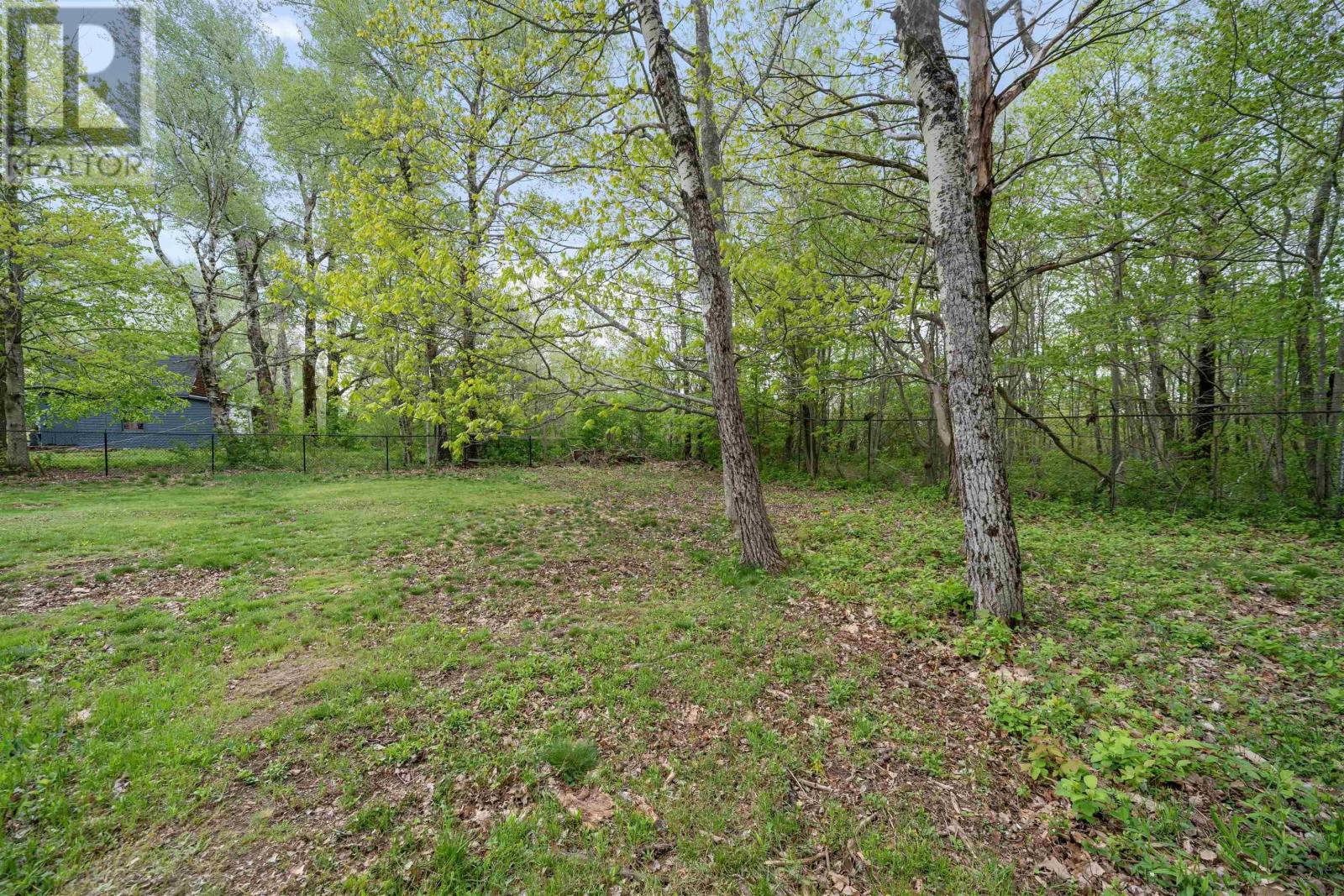 15 Mcdougal Street, Springhill, Nova Scotia  B0M 1X0 - Photo 45 - 202612814