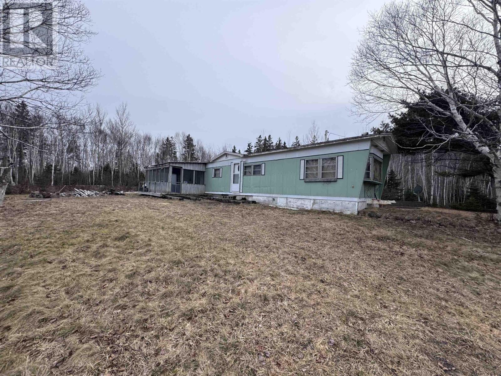 2058 New Campbellton Road, Cape Dauphin, Nova Scotia  B1X 1X5 - Photo 28 - 202612885