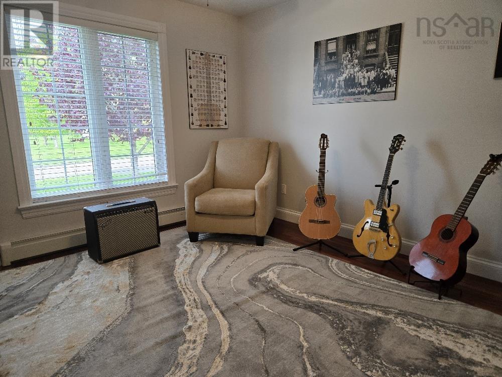 60 Sandy Place, Valley, Nova Scotia  B6L 4G1 - Photo 20 - 202612993