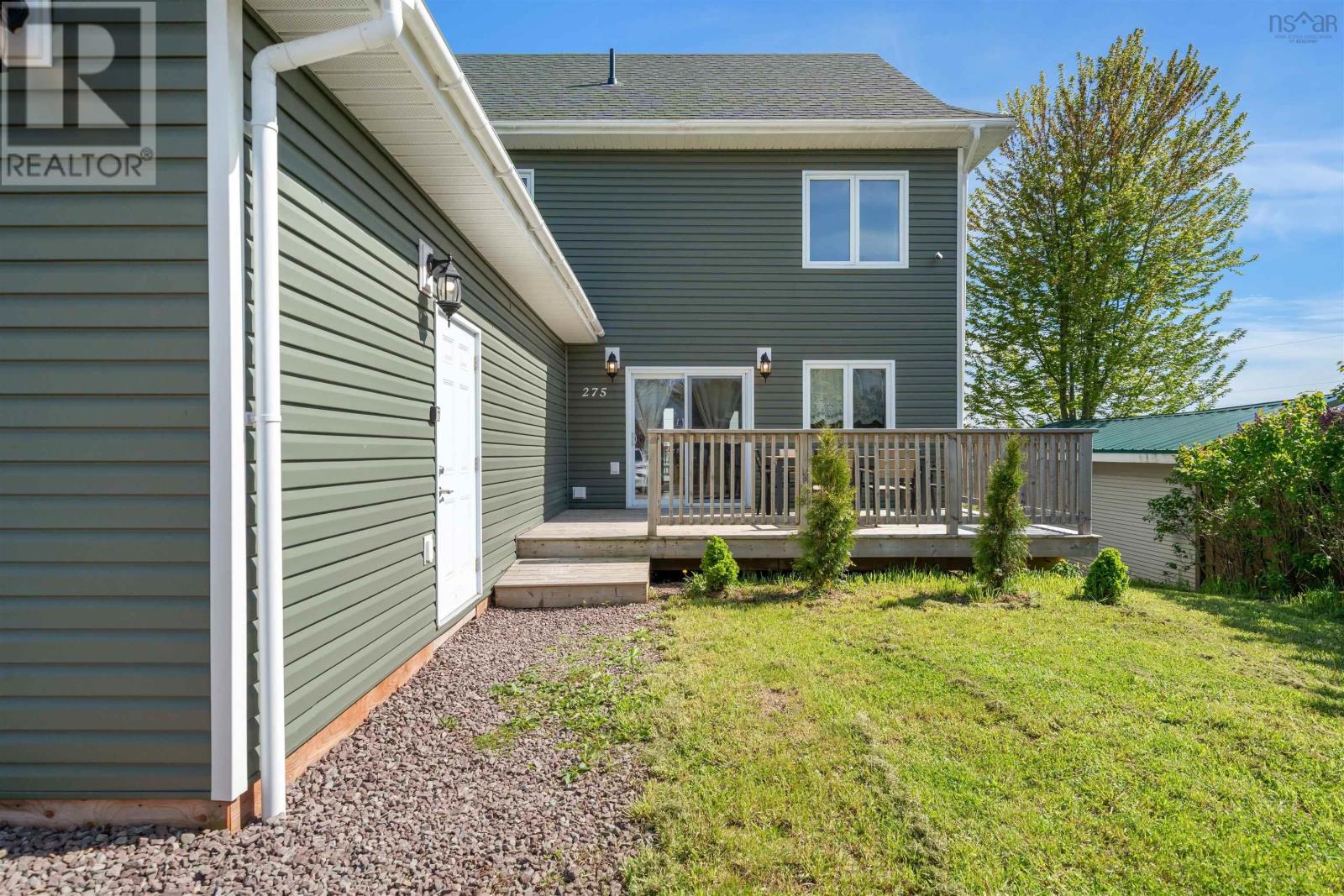 275 High Street, Pictou, Nova Scotia  B0K 1H0 - Photo 2 - 202613015