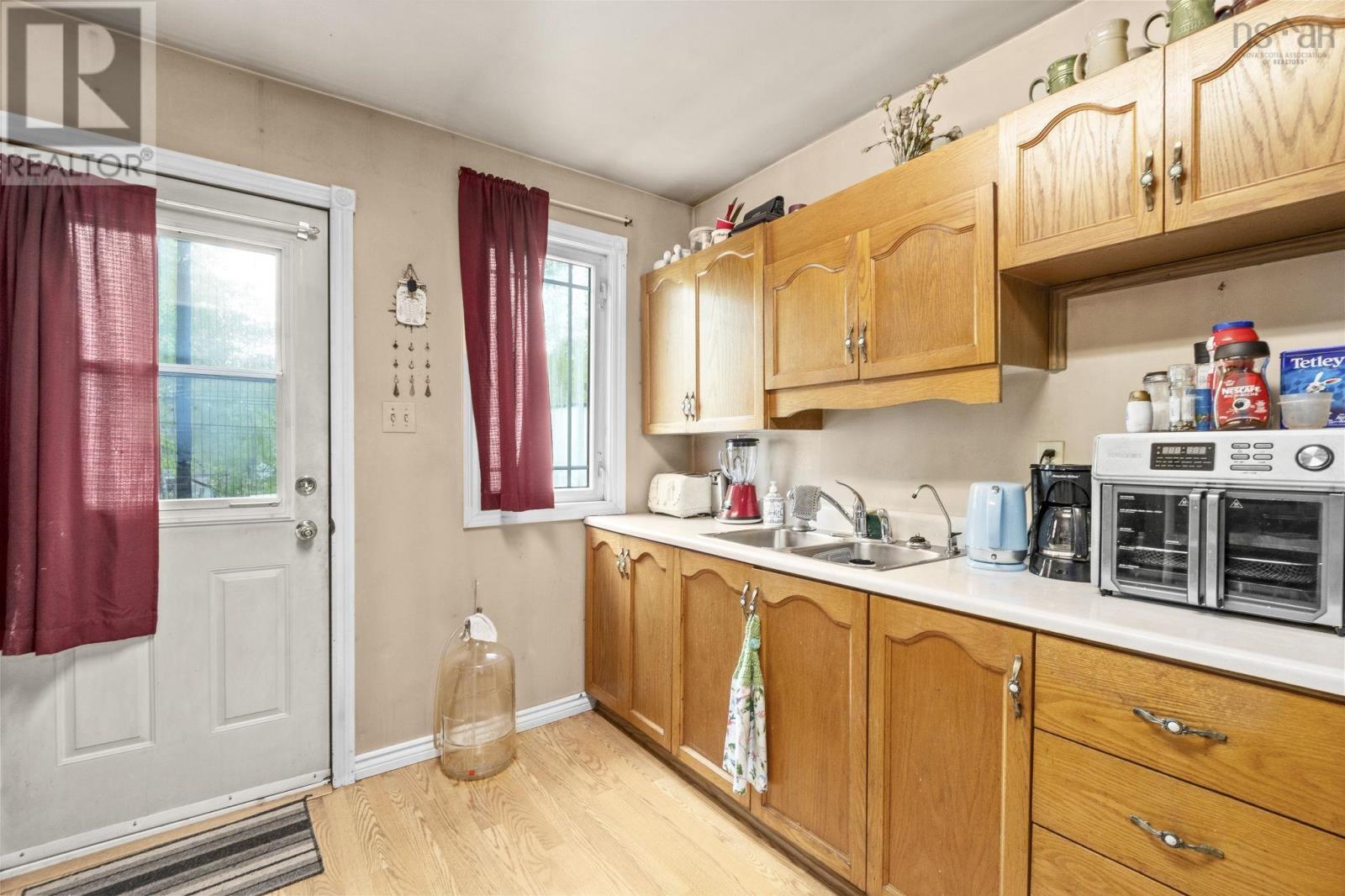 9 Sunset Lane, Hubley, Nova Scotia  B3Z 1B7 - Photo 11 - 202613139