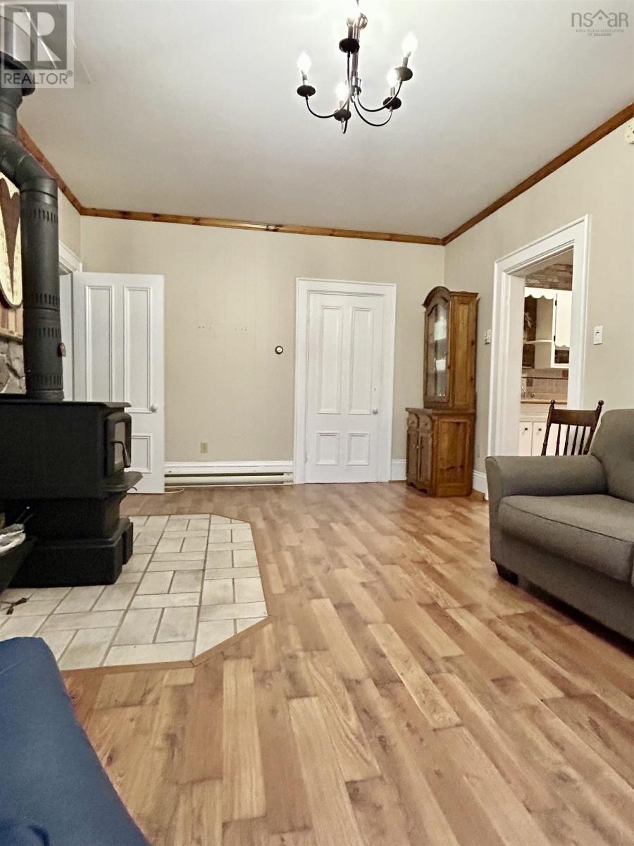 12 Hector Street, Port Maitland, Nova Scotia  B5A 5R8 - Photo 6 - 202613148