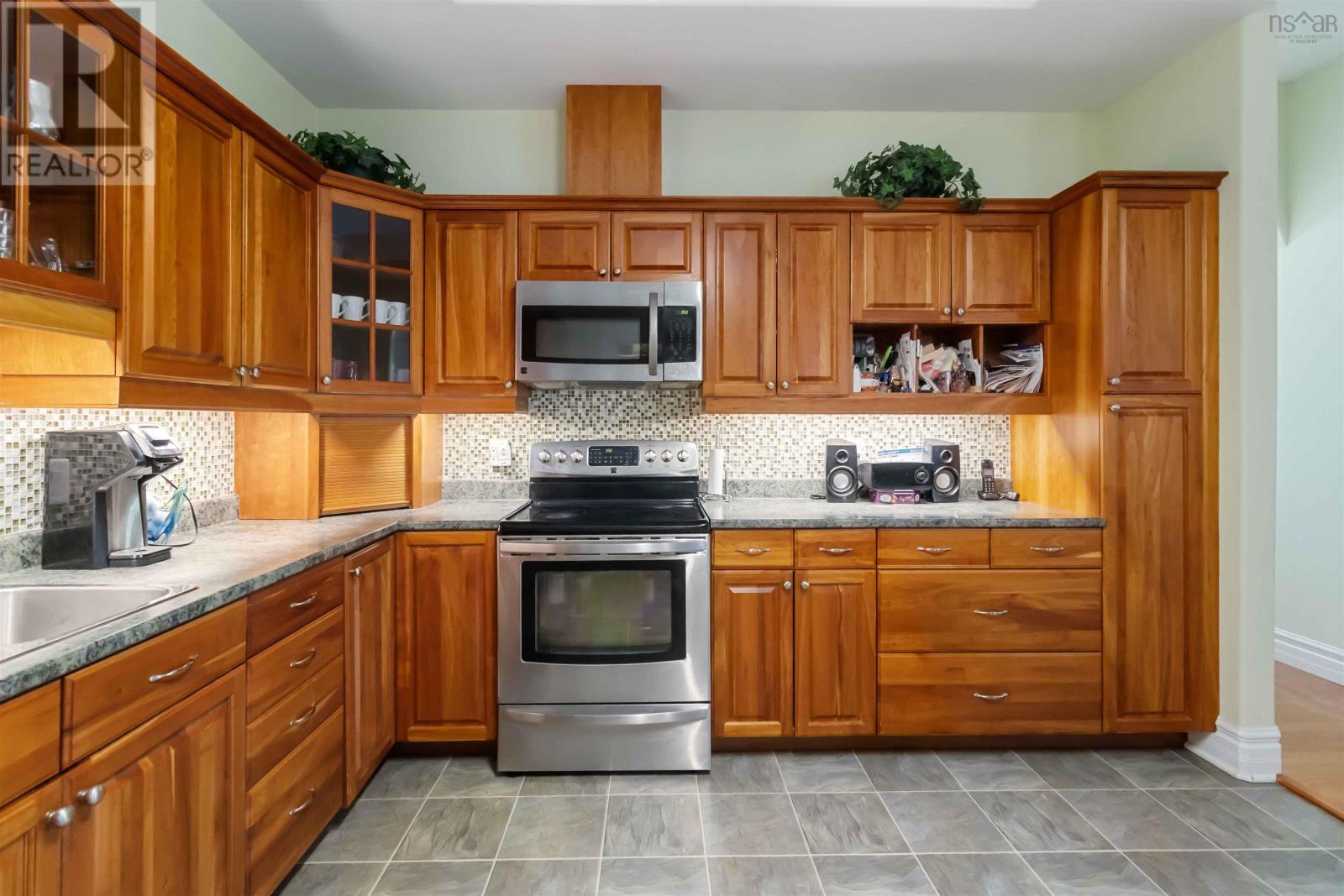 413 767 Parkland Drive, Halifax, Nova Scotia  B3S 1T1 - Photo 6 - 202613152