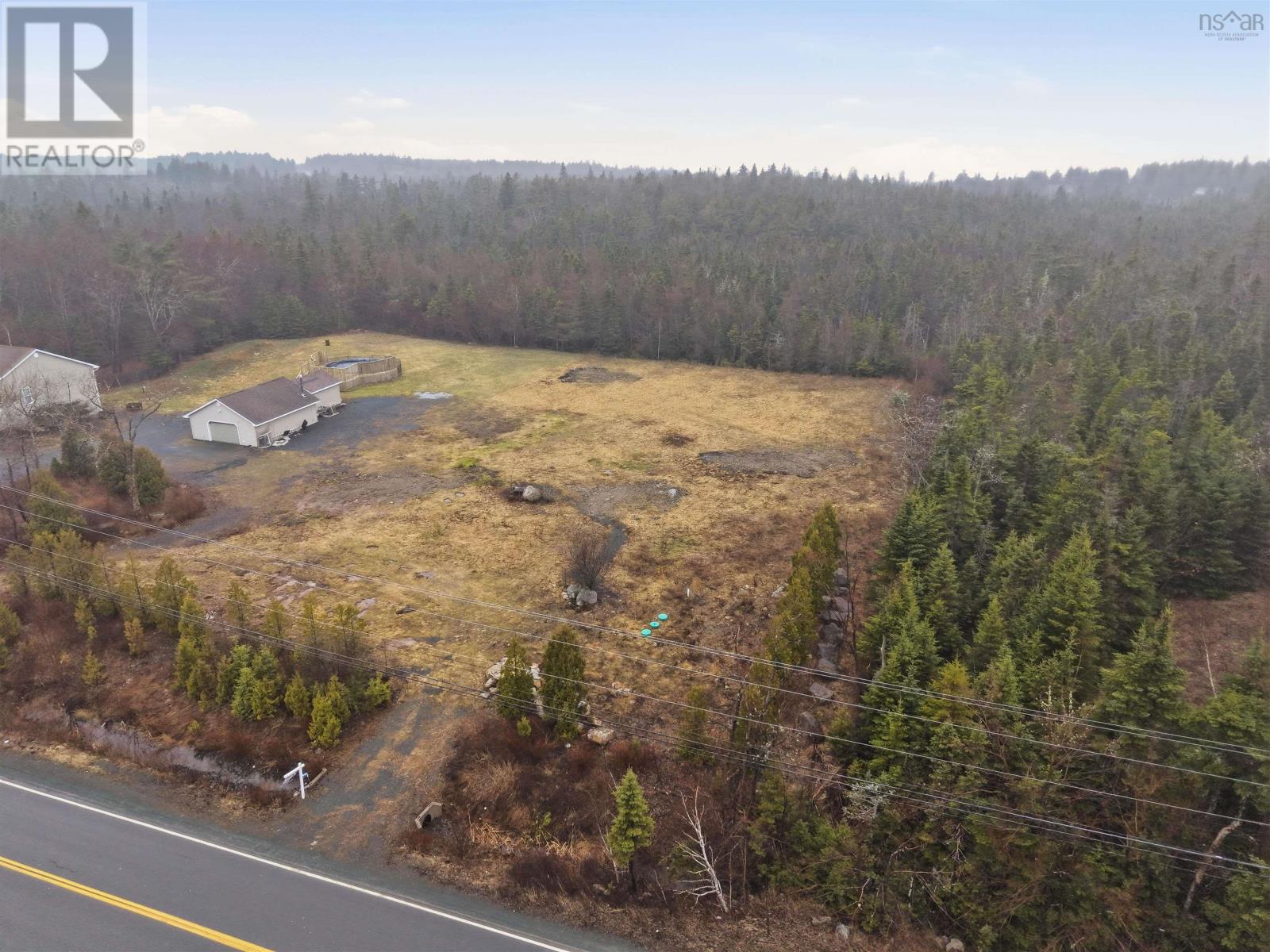3143 St. Margaret's Bay, Timberlea, Nova Scotia  B3T 1K3 - Photo 2 - 202613216