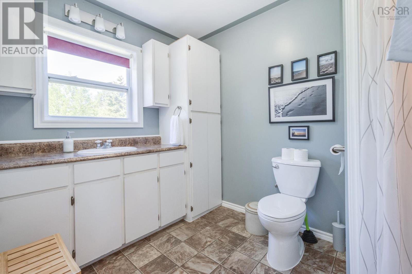 170 Oak Street, Pictou, Nova Scotia  B0N 1C0 - Photo 15 - 202613315