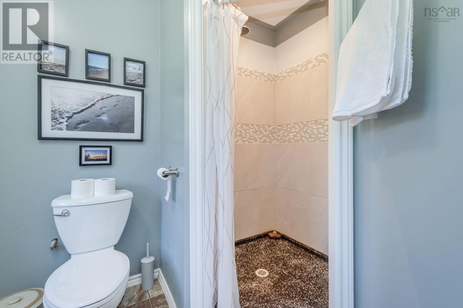 170 Oak Street, Pictou, Nova Scotia  B0N 1C0 - Photo 16 - 202613315