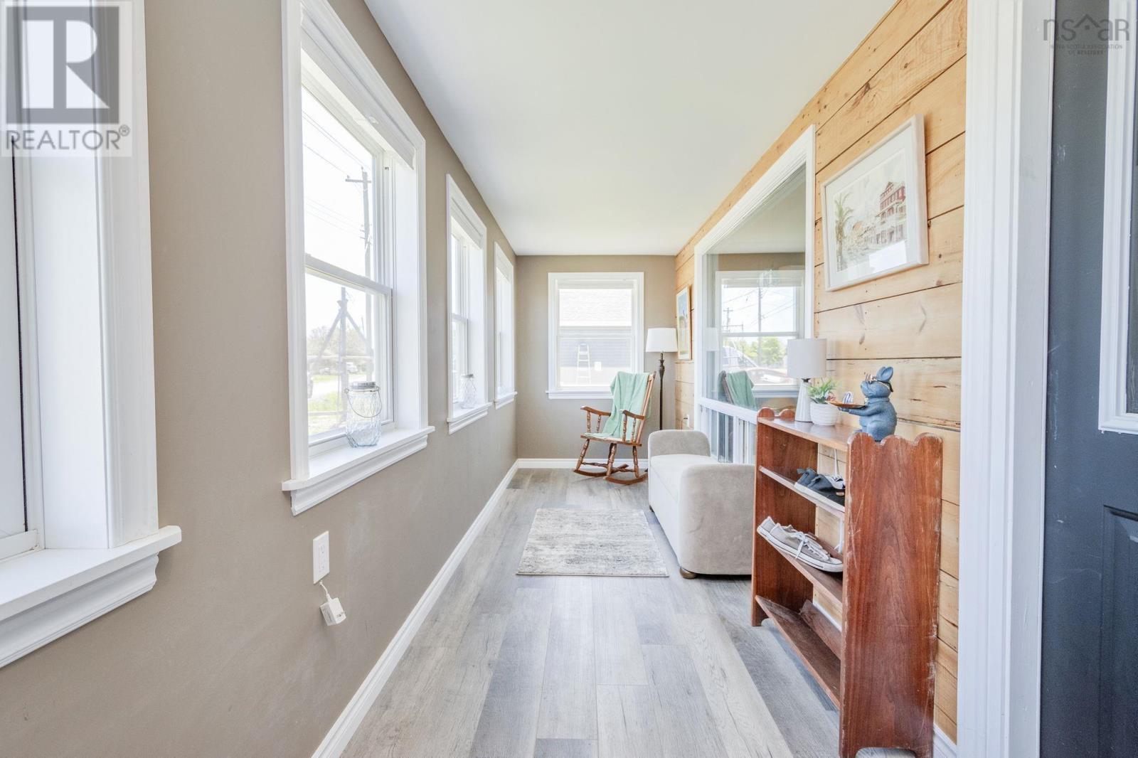 170 Oak Street, Pictou, Nova Scotia  B0N 1C0 - Photo 3 - 202613315