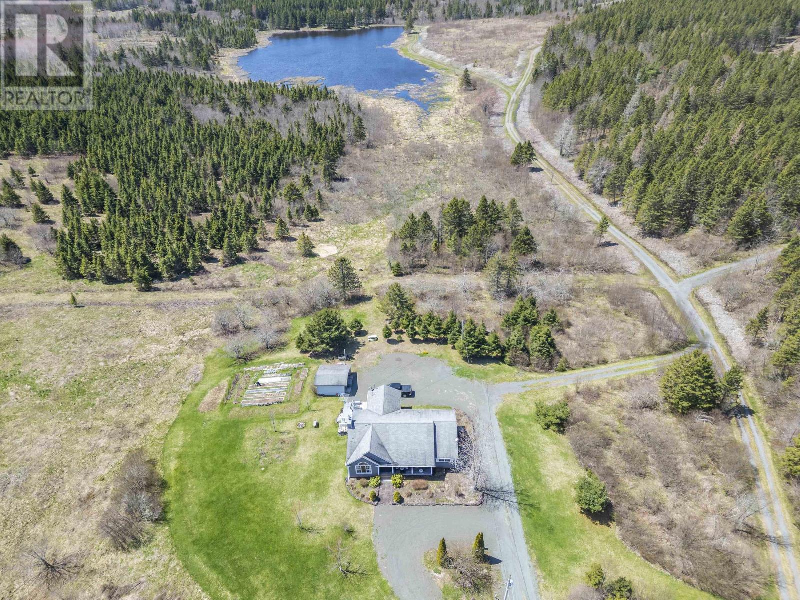 2897 Highway#7, Ashdale, Nova Scotia  B2G 2L3 - Photo 3 - 202613412
