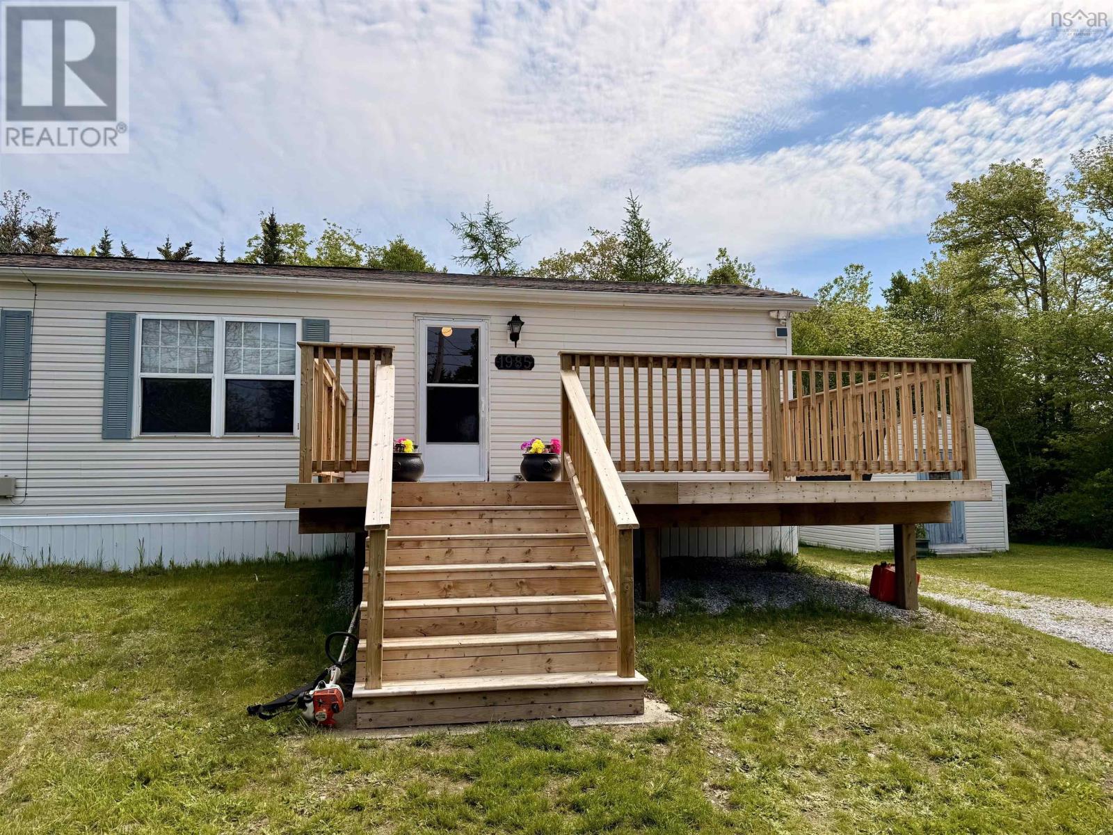 1985 Sandy Point Road, Sandy Point, Nova Scotia  B0T 1W0 - Photo 3 - 202613522