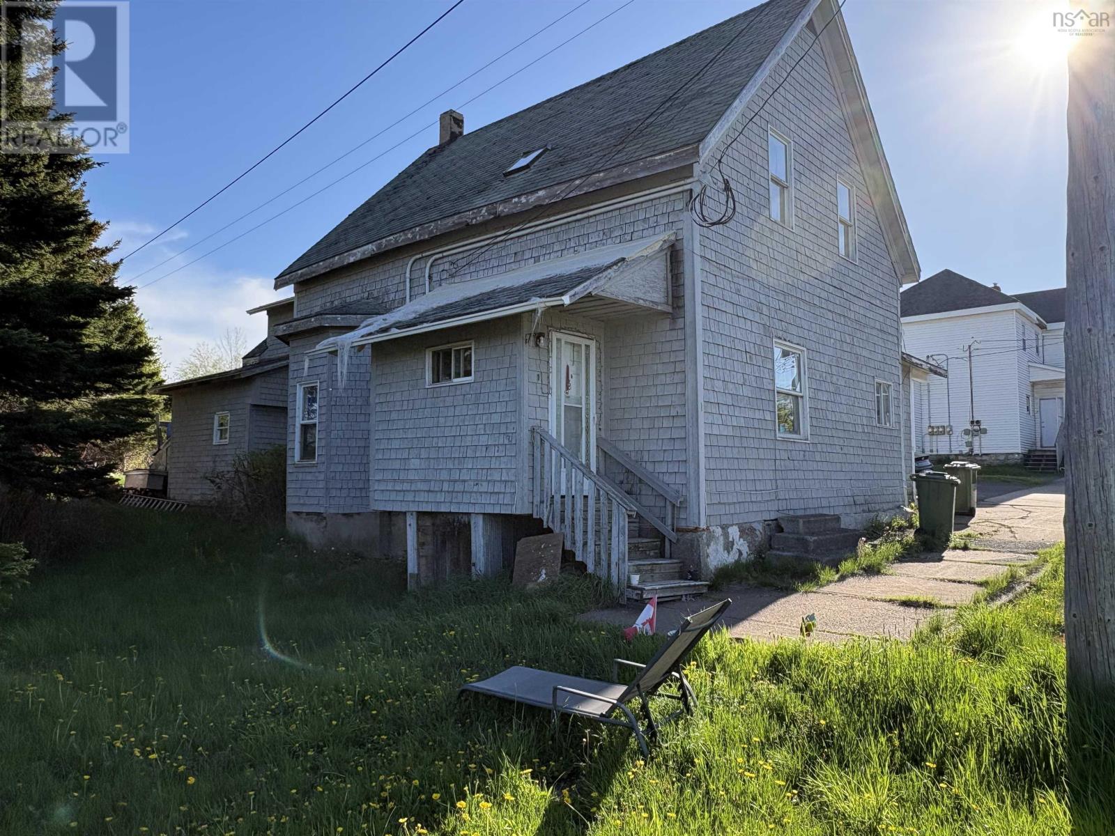 11 Acadia Avenue, Stellarton, Nova Scotia  B0K 1S0 - Photo 2 - 202613532