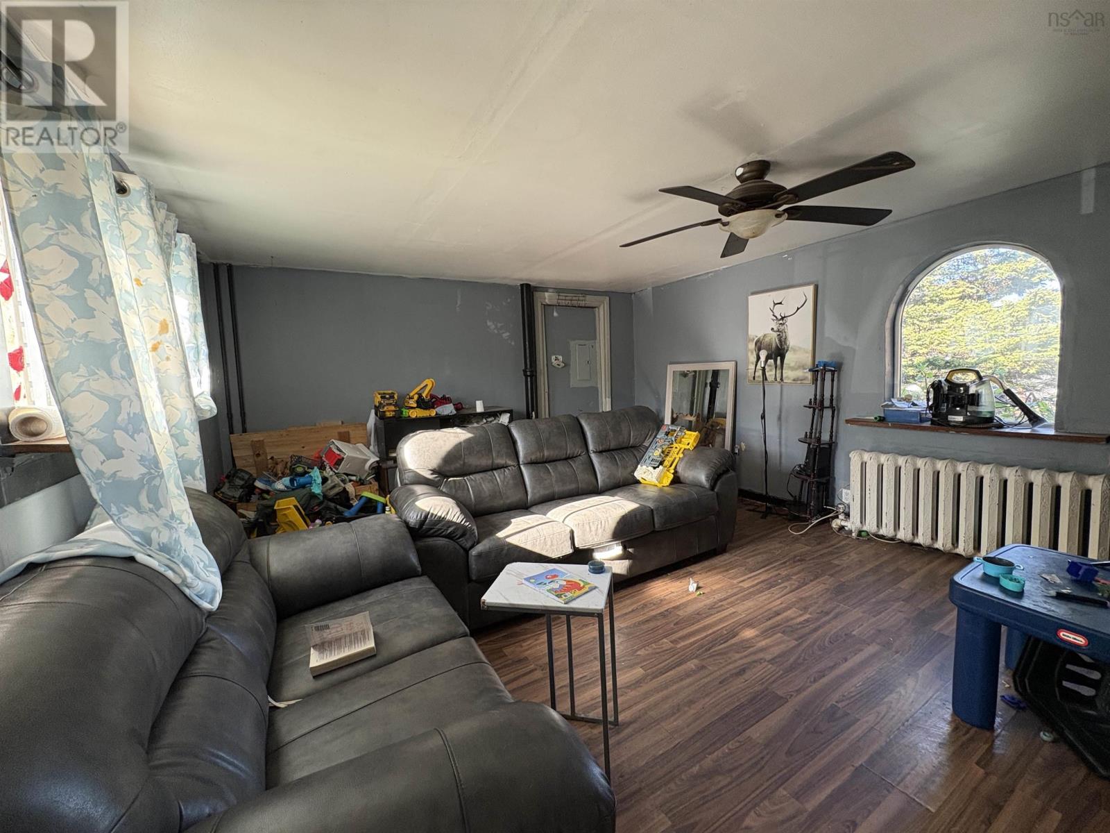11 Acadia Avenue, Stellarton, Nova Scotia  B0K 1S0 - Photo 4 - 202613532