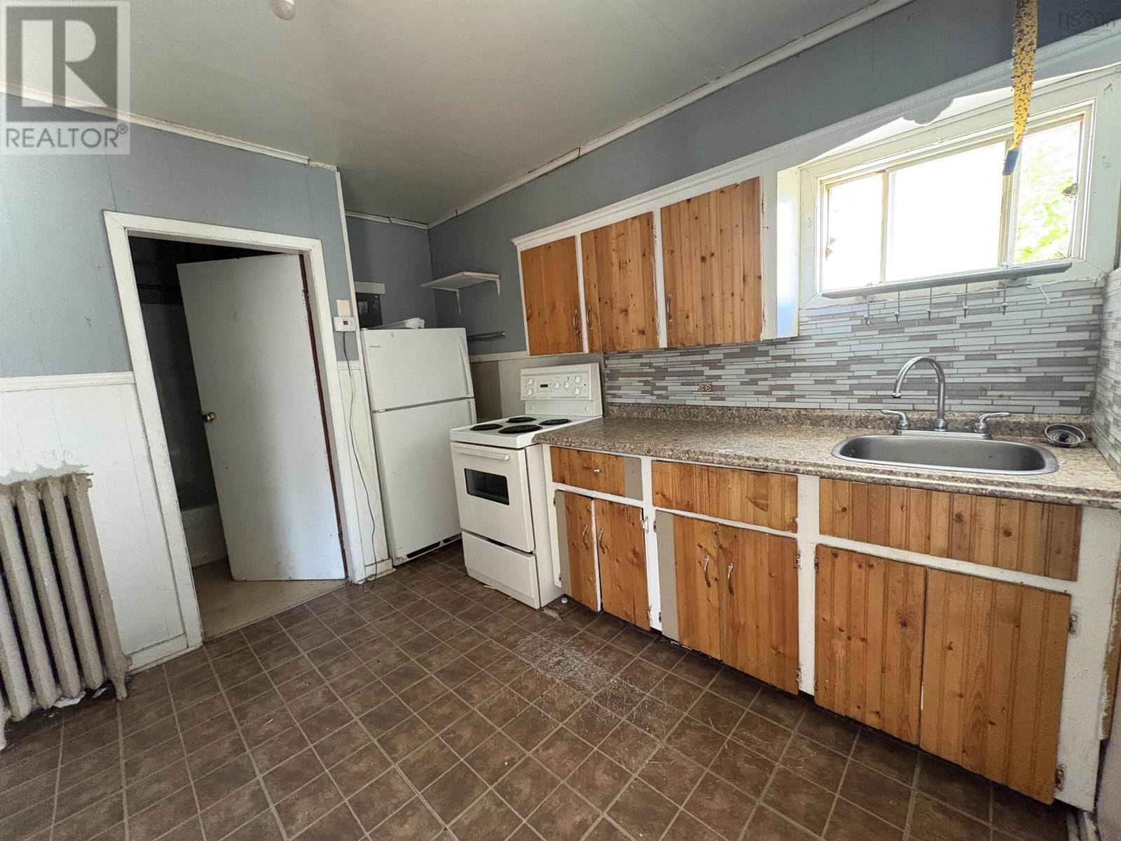11 Acadia Avenue, Stellarton, Nova Scotia  B0K 1S0 - Photo 9 - 202613532