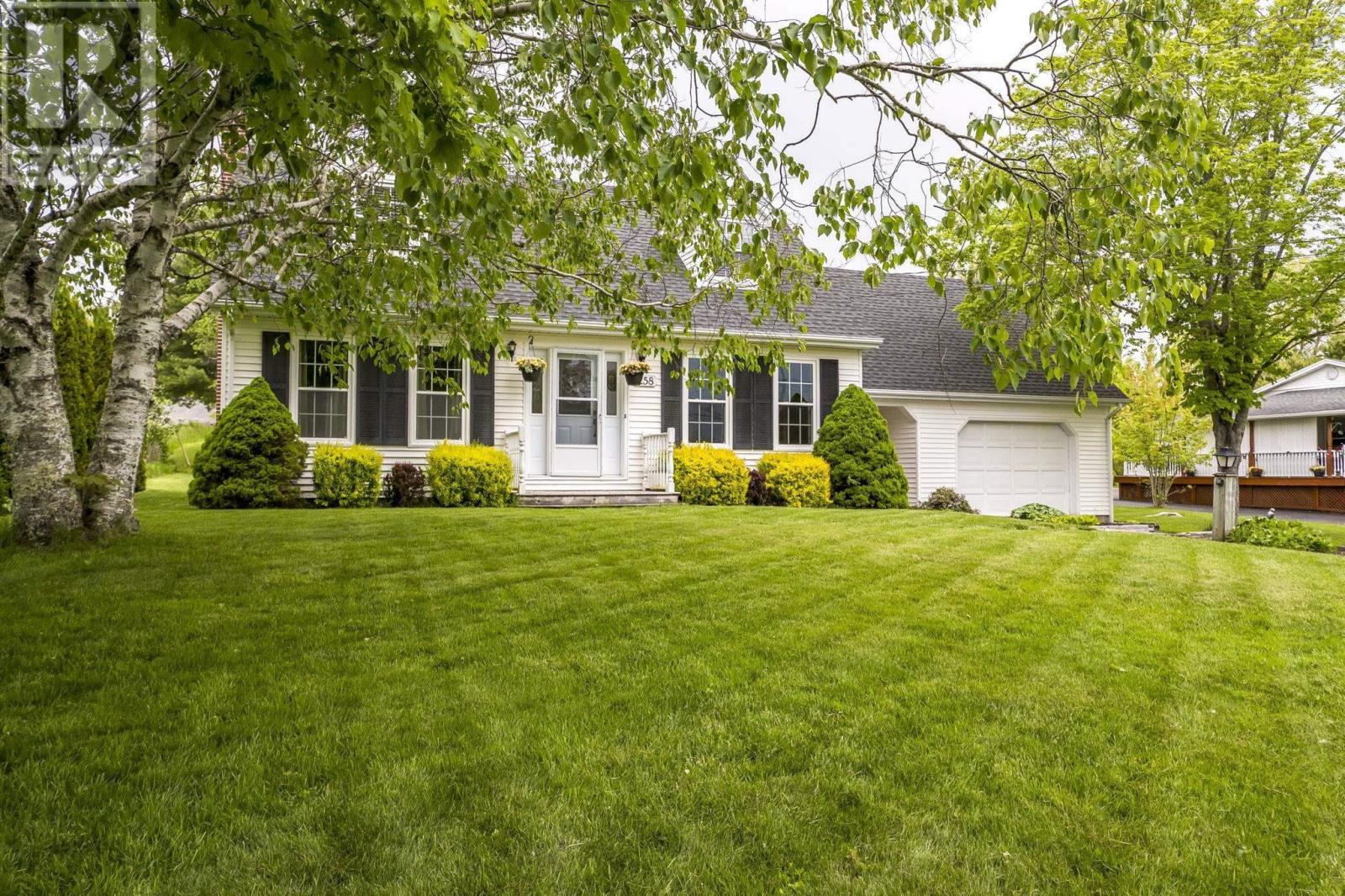 258 Falmouth Dyke Road, Falmouth, Nova Scotia  B0P 1L0 - Photo 3 - 202613536