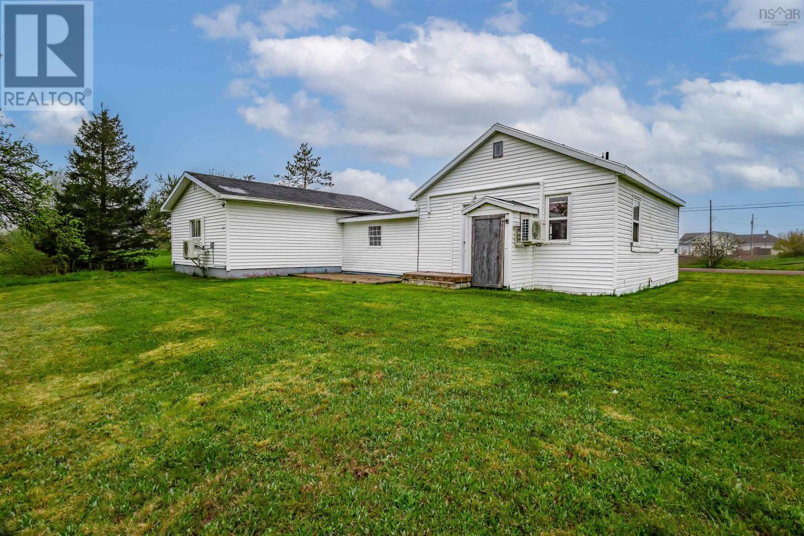 30 St Thomas Avenue, Mira Road, Nova Scotia  B1P 3G2 - Photo 8 - 202613543