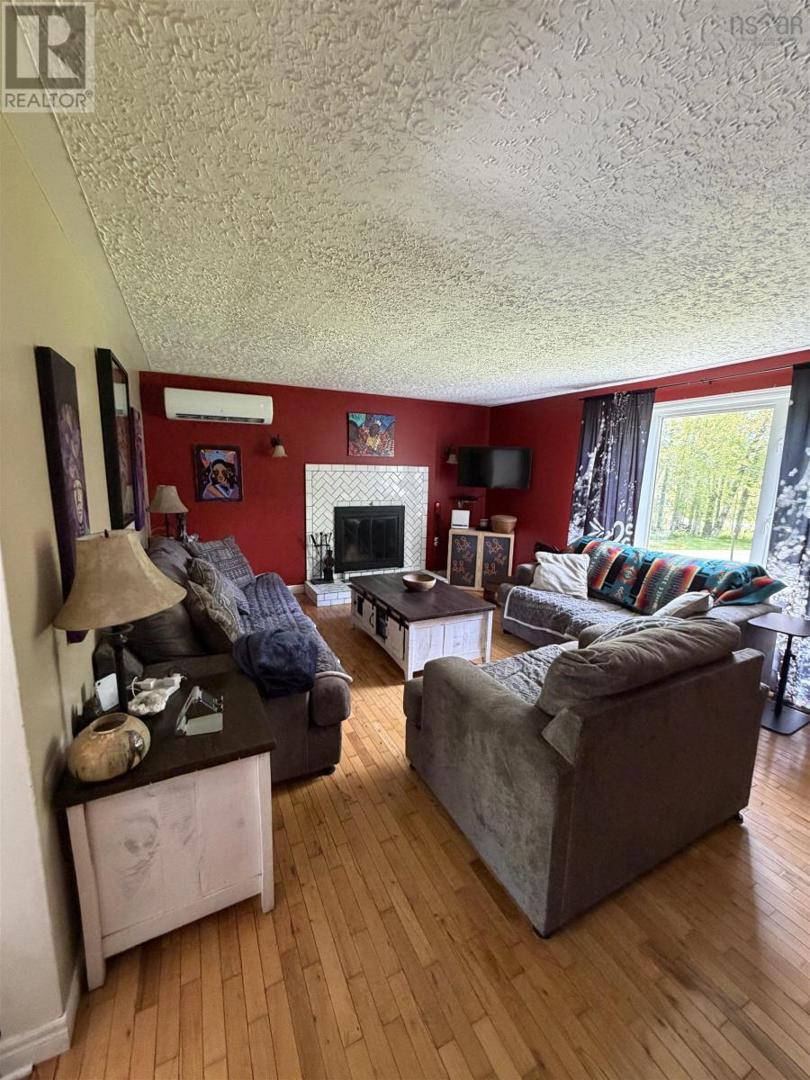 2547 Pleasant Valley Road, Maryvale, Nova Scotia  B2G 2K9 - Photo 8 - 202613547