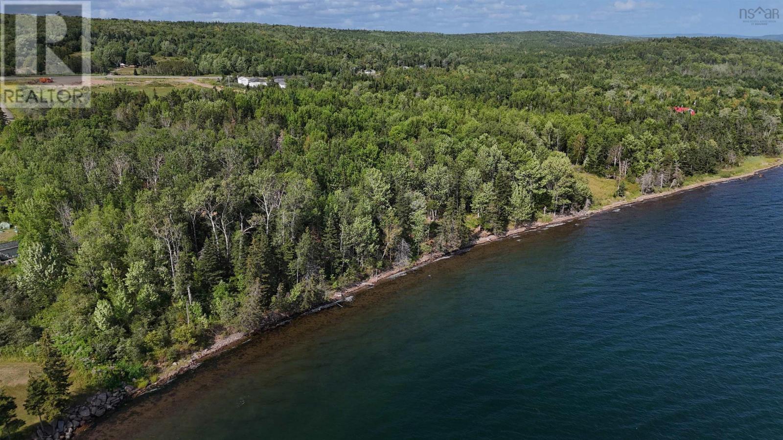 105 Highway, Baddeck Inlet, Nova Scotia  B0E 1B0 - Photo 2 - 202613548