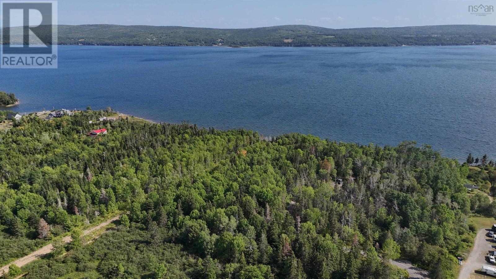 105 Highway, Baddeck Inlet, Nova Scotia  B0E 1B0 - Photo 9 - 202613548