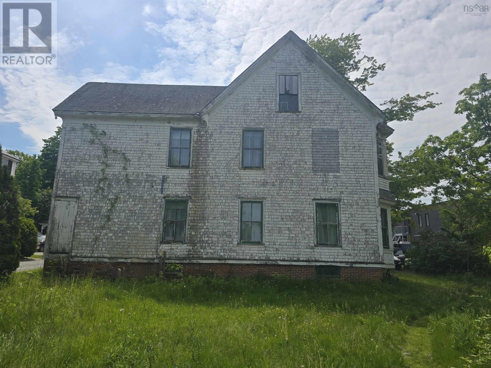 5 George Street, Middleton, Nova Scotia  B0S 1P0 - Photo 2 - 202613556
