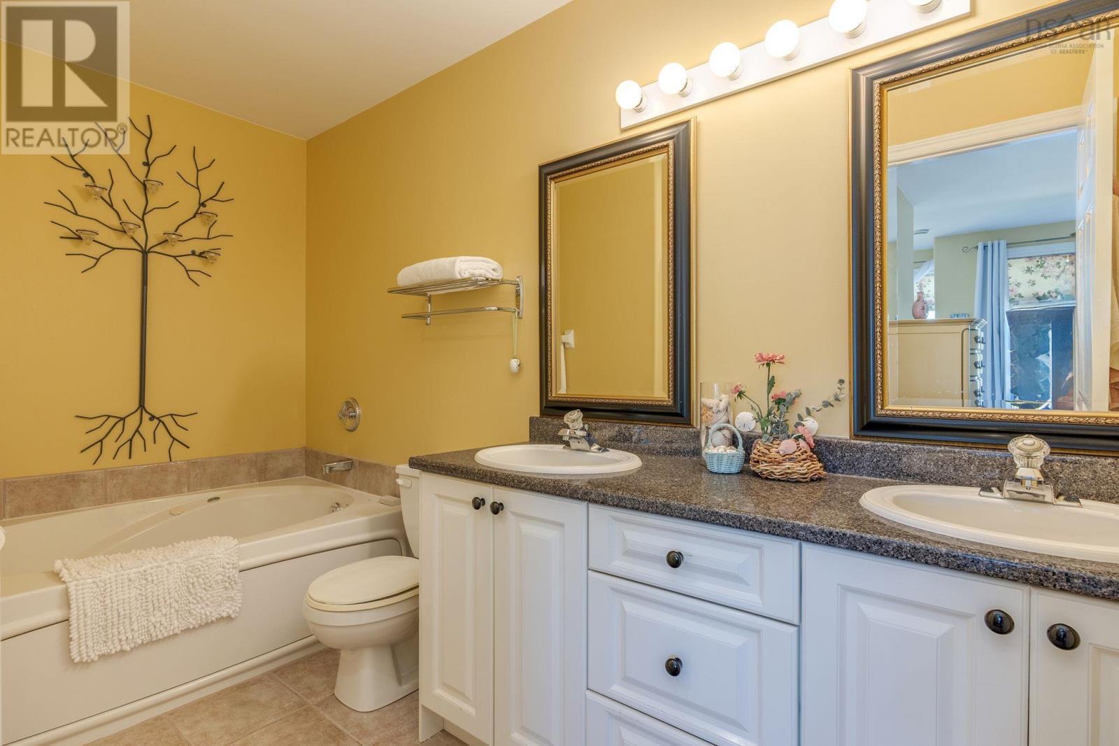 5 Arthur Lismer Court, Bedford, Nova Scotia  B4A 4B4 - Photo 33 - 202613566