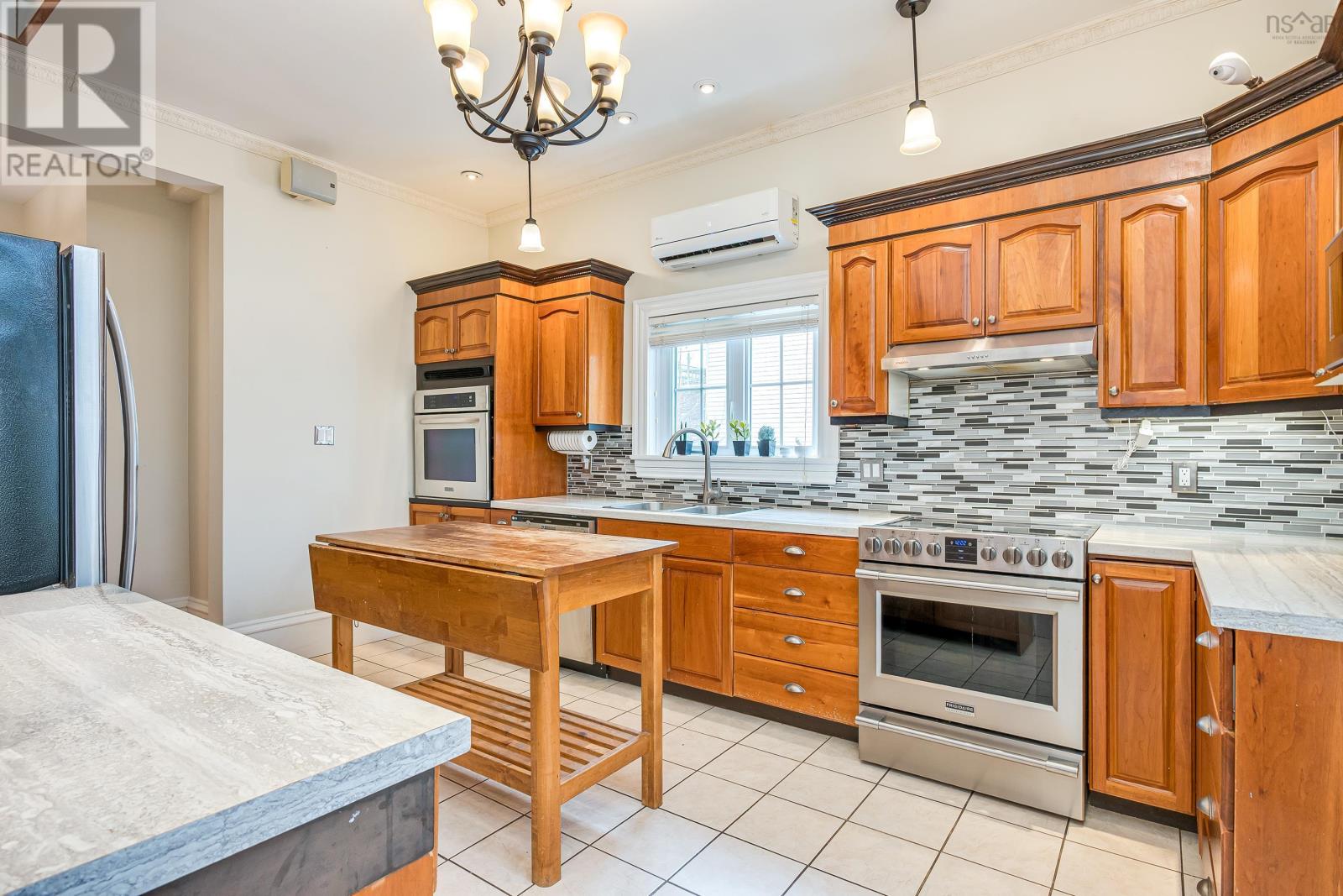 602 Francklyn Street, Halifax, Nova Scotia  B3H 3B4 - Photo 25 - 202613568