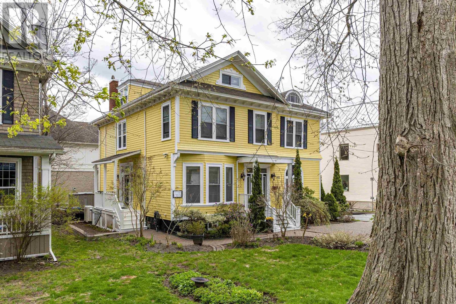 602 Francklyn Street, Halifax, Nova Scotia  B3H 3B4 - Photo 28 - 202613568
