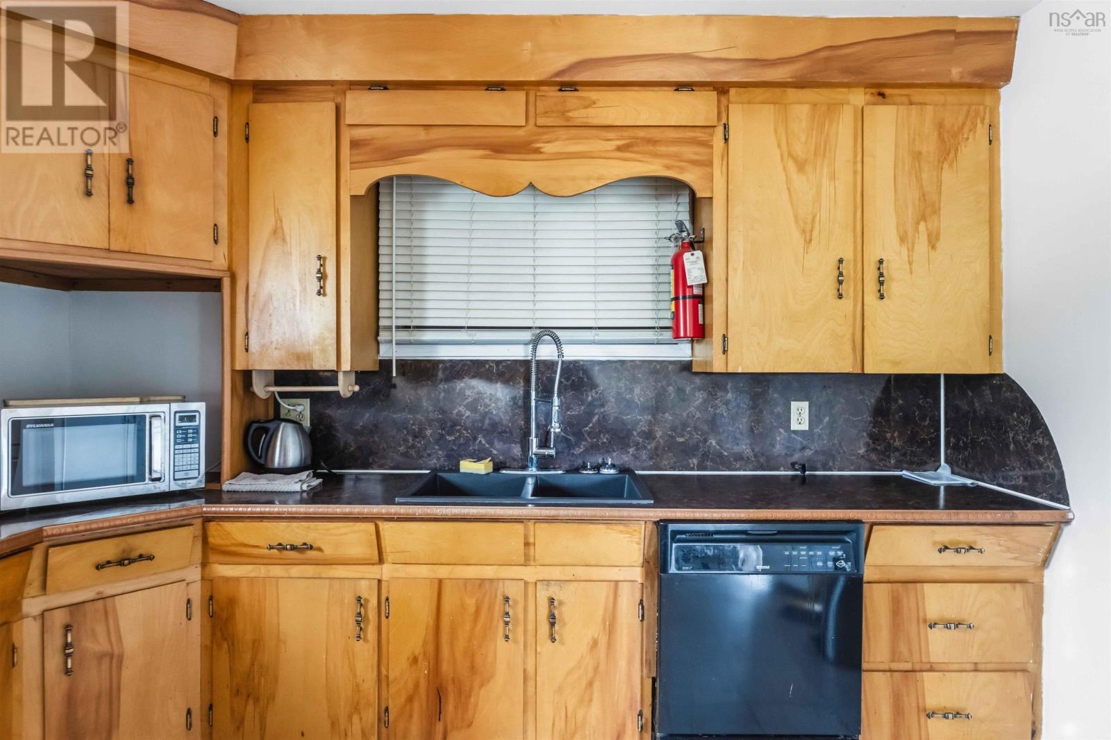 50 Whale Cove Road, Whale Cove, Nova Scotia  B0V 1E0 - Photo 12 - 202613595