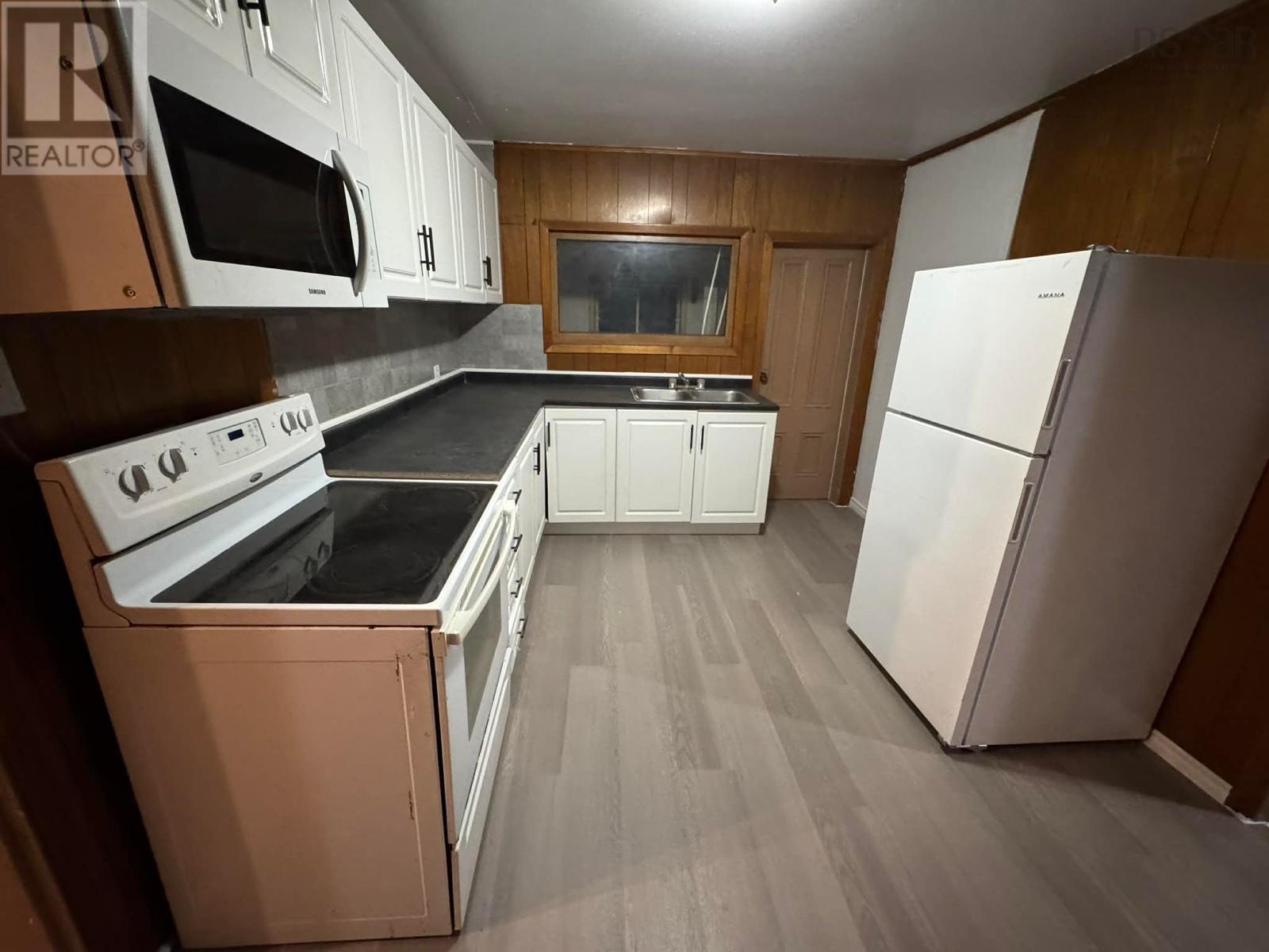 391 Townsend Street, Sydney, Nova Scotia  B1P 5G3 - Photo 19 - 202613587