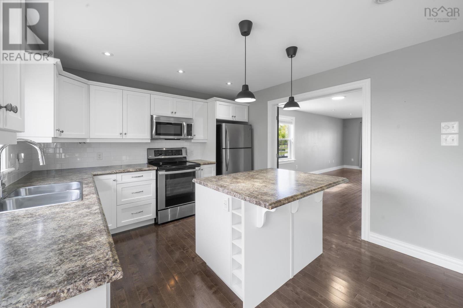 73 Darlington Drive, Middle Sackville, Nova Scotia  B4E 0H4 - Photo 10 - 202613605