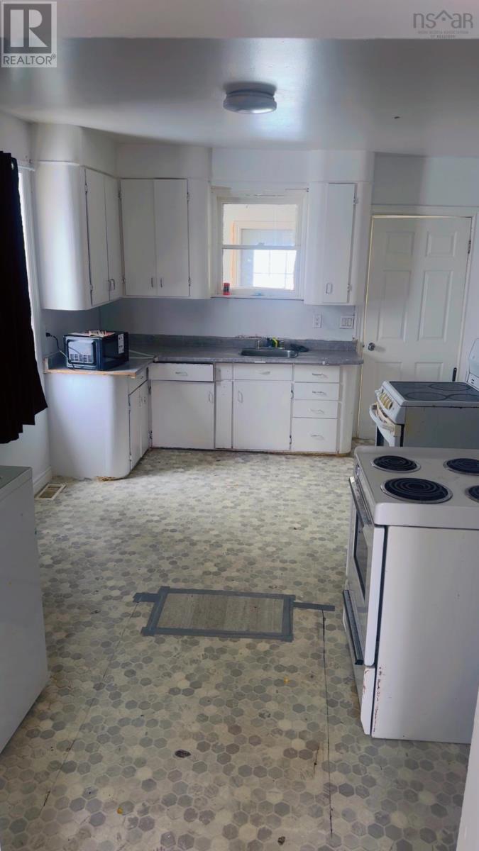 180 Bay Street, Sydney, Nova Scotia  B1N 2J8 - Photo 24 - 202613602