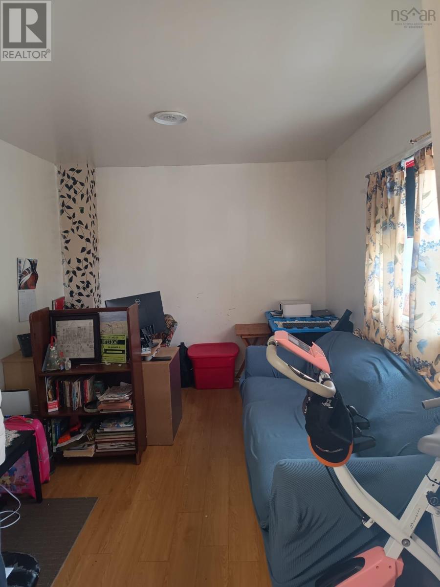 180 Bay Street, Sydney, Nova Scotia  B1N 2J8 - Photo 7 - 202613602