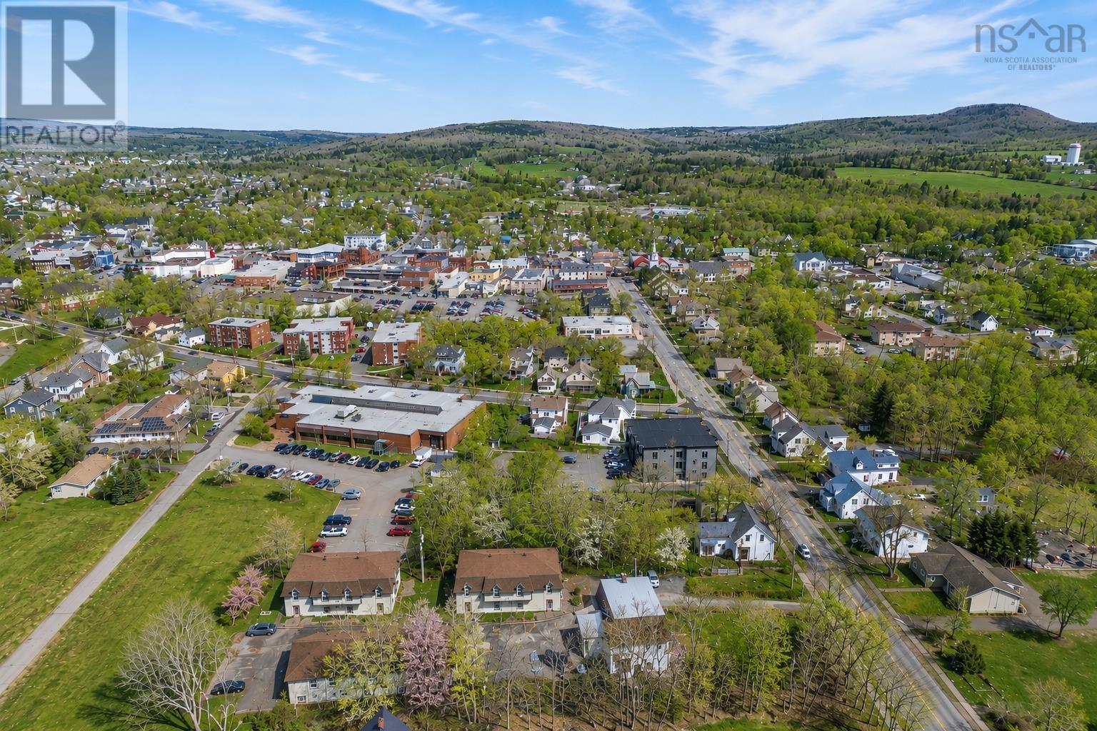 84, 86, 88 Church Street, Antigonish, Nova Scotia  B2G 2E1 - Photo 4 - 202613841
