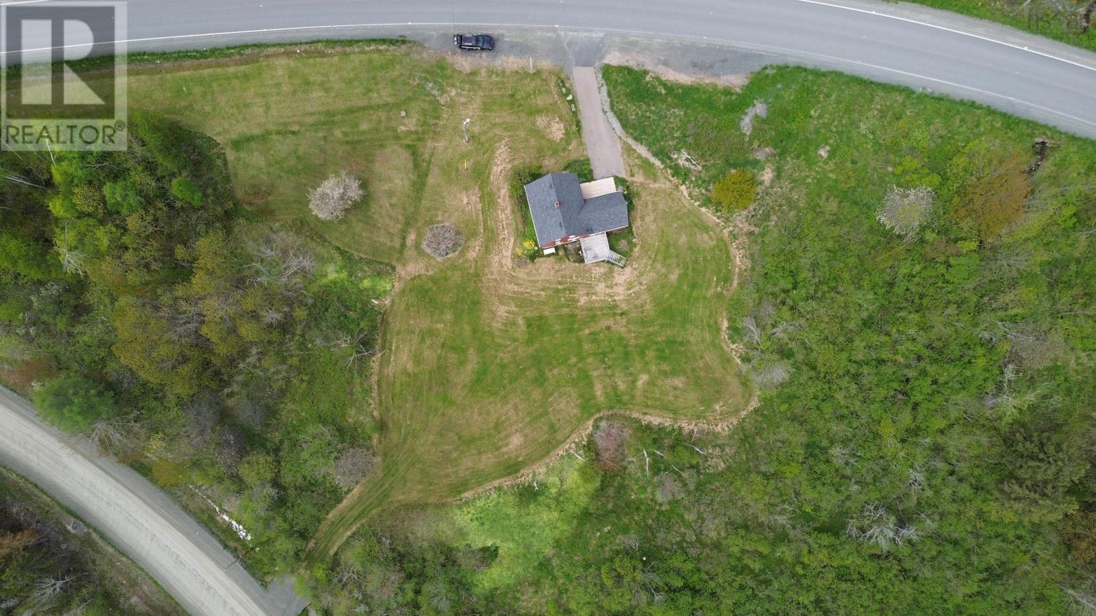 9296 19 Highway, Dungarry, Nova Scotia  B0E 2W0 - Photo 10 - 202613954