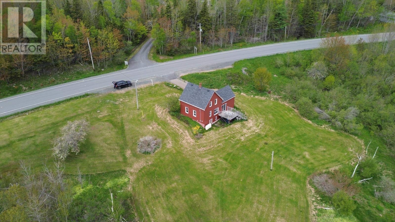 9296 19 Highway, Dungarry, Nova Scotia  B0E 2W0 - Photo 4 - 202613954