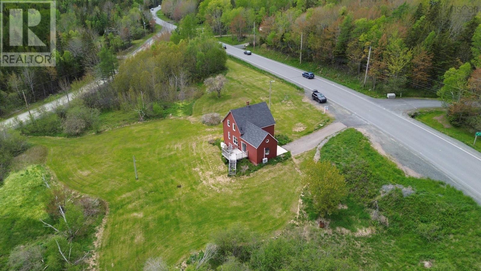 9296 19 Highway, Dungarry, Nova Scotia  B0E 2W0 - Photo 8 - 202613954