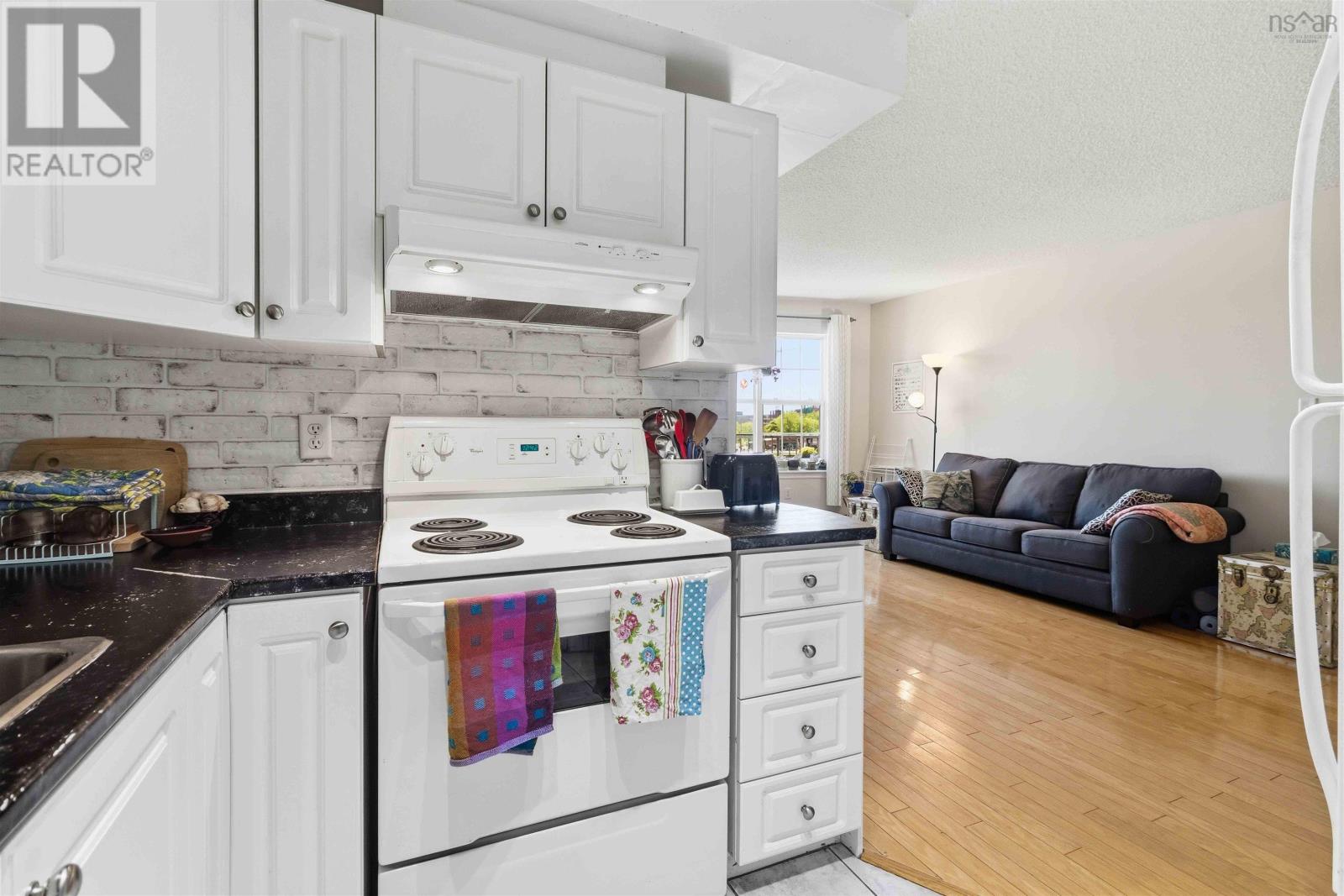 303 5769 Cunard Street, Halifax, Nova Scotia  B3K 1C8 - Photo 8 - 202613958