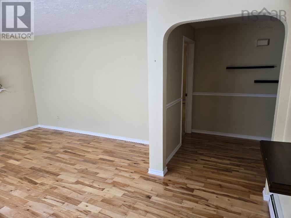 42 Mclean Street, Truro, Nova Scotia  B2N 4W1 - Photo 11 - 202613974