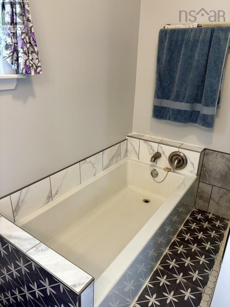 1302 Ridge Road, Wolfville, Nova Scotia  B4P 0M4 - Photo 2 - 202613980