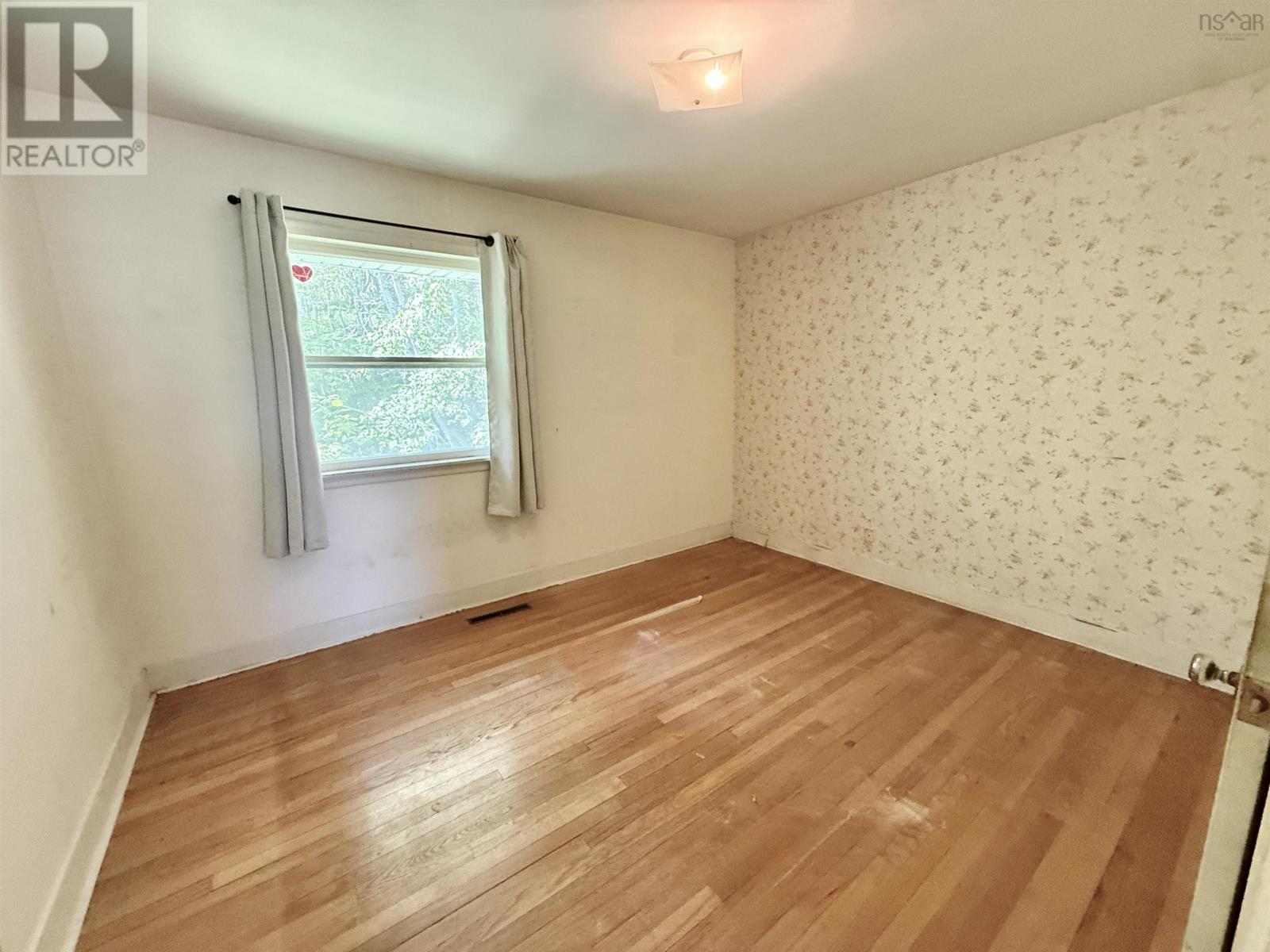 674 Hammonds Plains Road, Bedford, Nova Scotia  B4B 1A7 - Photo 13 - 202613986