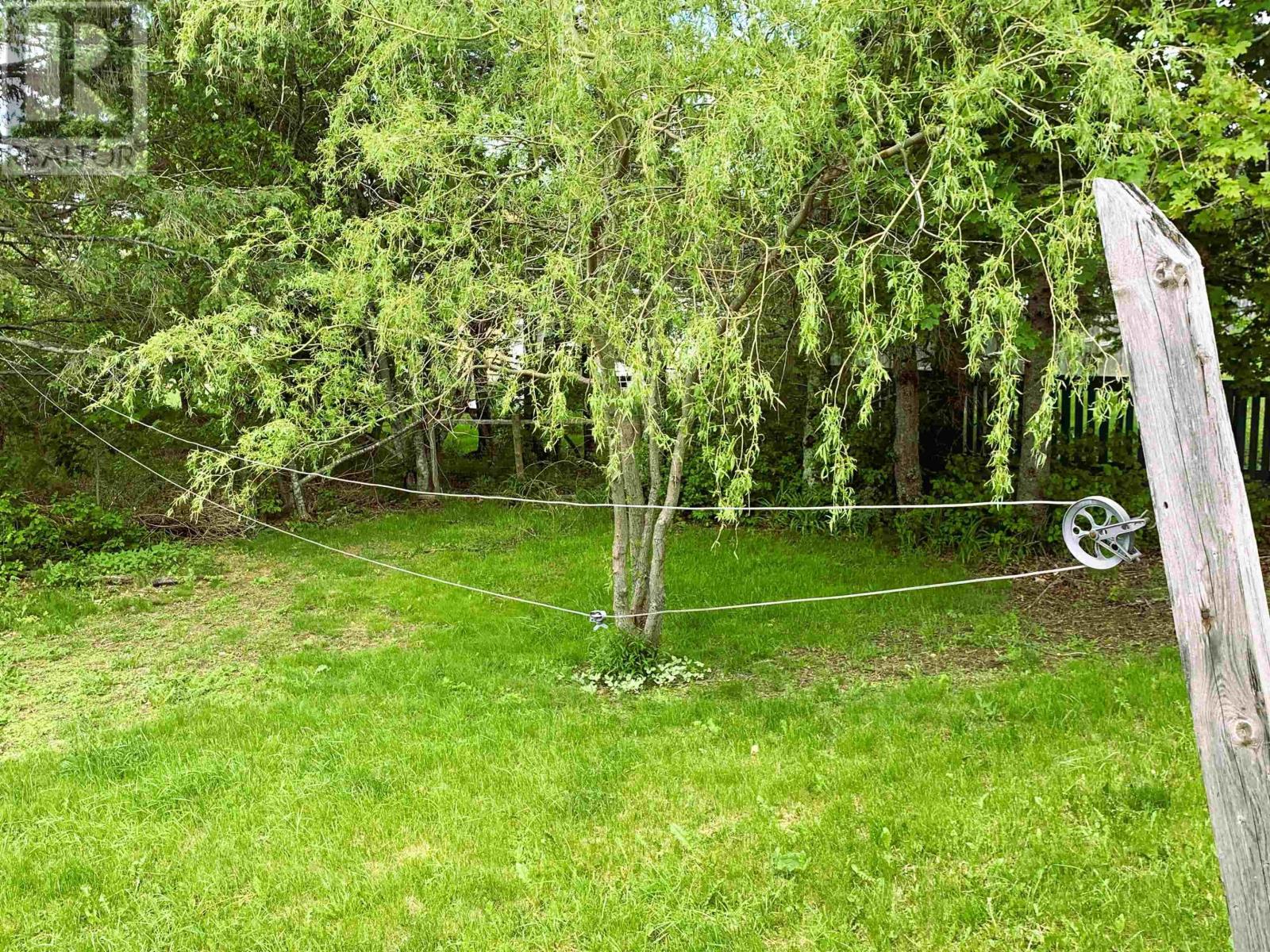 9 Clarke Street, Springhill, Nova Scotia  B0M 1X0 - Photo 34 - 202614014