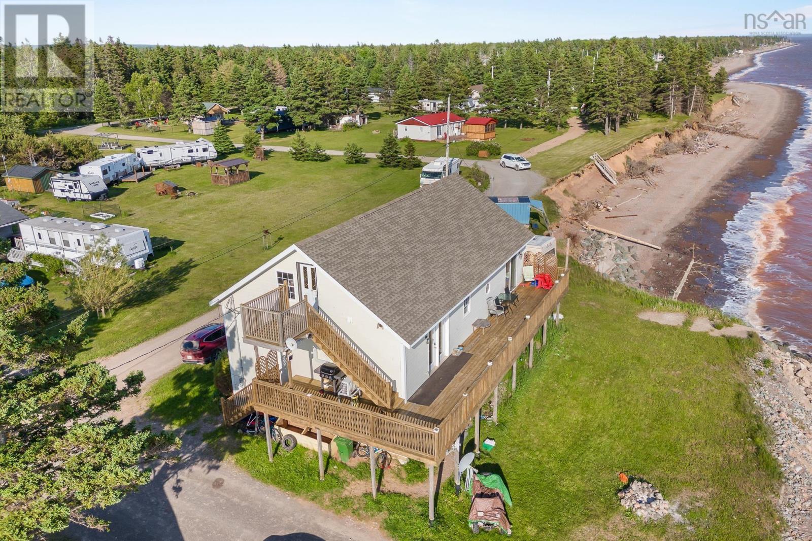 32 Evergreen Court, Bass River, Nova Scotia  B0M 1B0 - Photo 9 - 202614030
